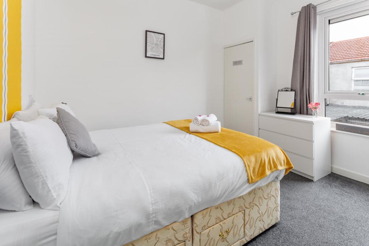 Comfortable Liverpool Townhouse - Free Parking Экстерьер фото