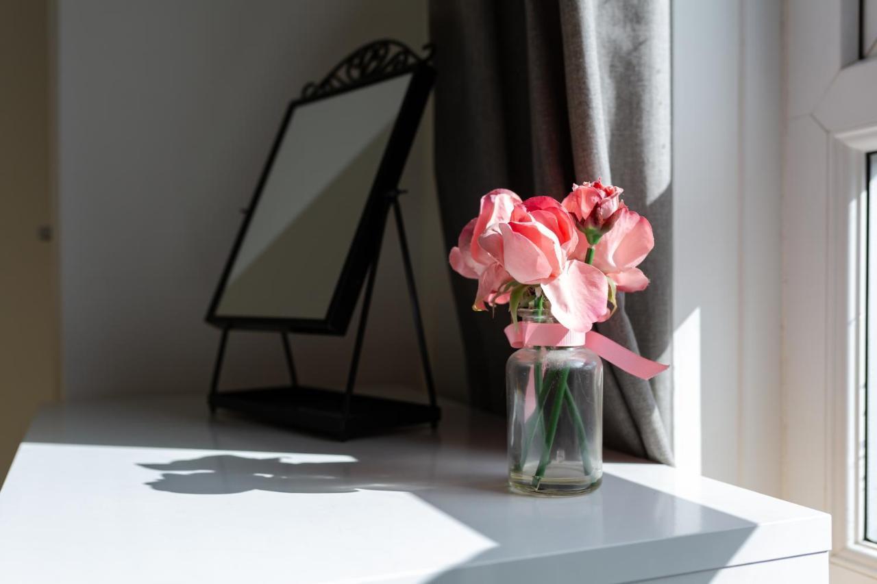 Comfortable Liverpool Townhouse - Free Parking Экстерьер фото